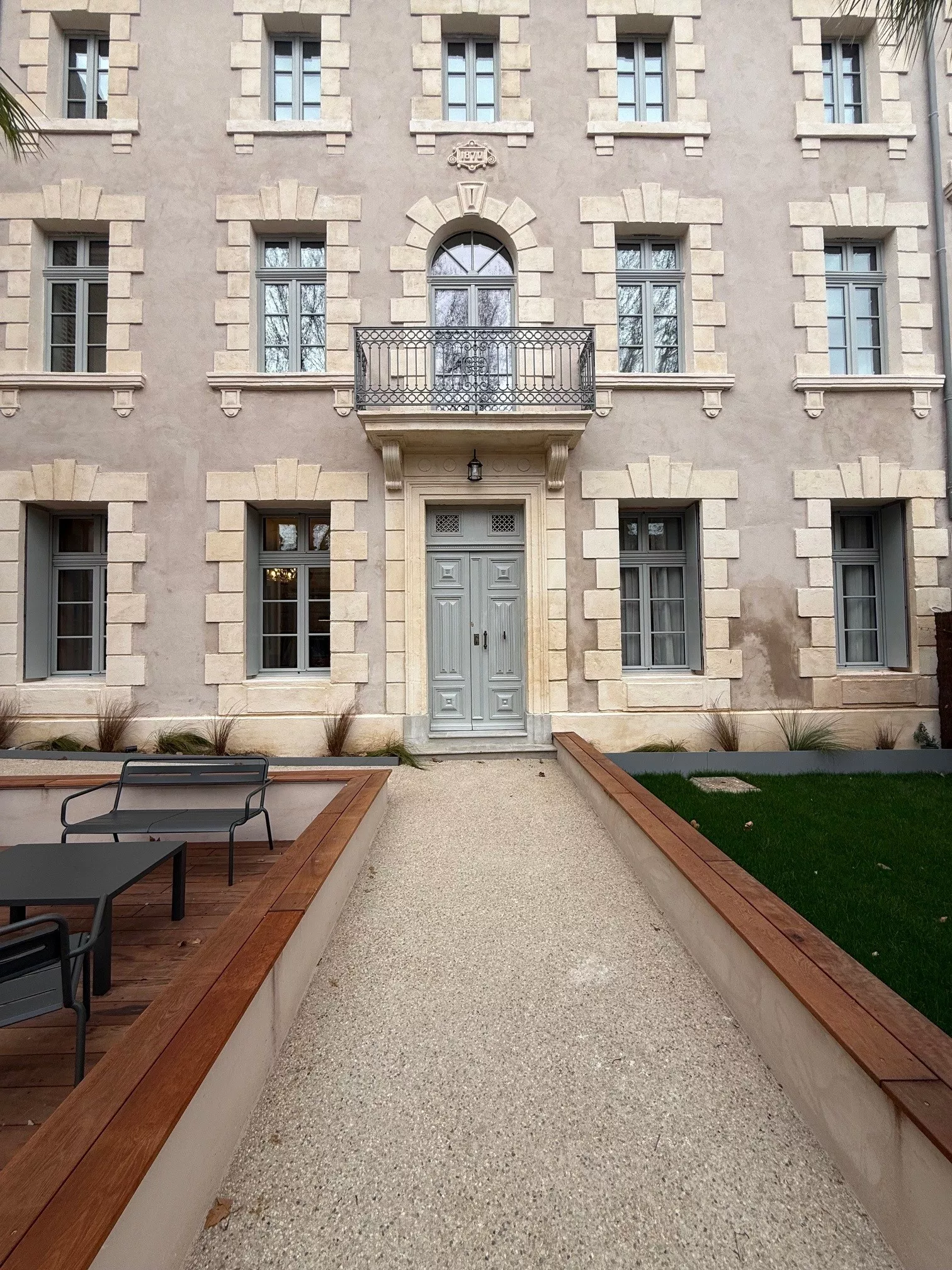 Entrée Lacroix